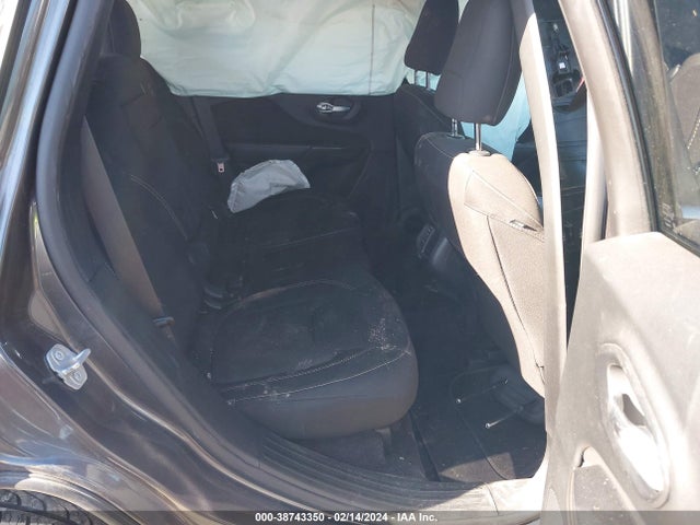Jeep Cherokee Latitude 2016 1C4PJLCBXGW376786 Image 8