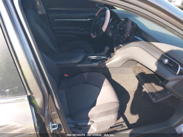 Toyota CAMRY LE 2022 4T1C11AK4NU023745 Image 5