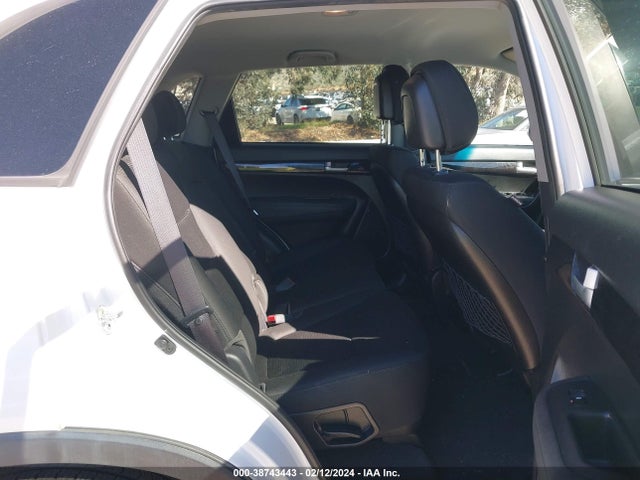 KIA SORENTO LX 2015 5XYKT3A66FG627311 Image 8