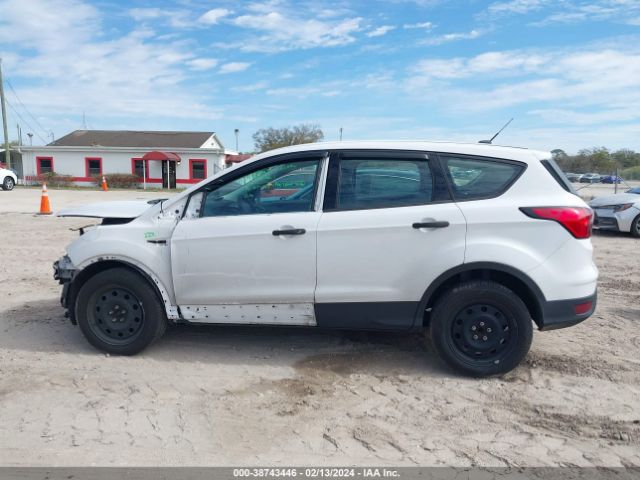 1FMCU0F74KUB47757 Ford ESCAPE S