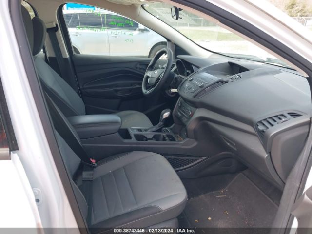 1FMCU0F74KUB47757 Ford ESCAPE S