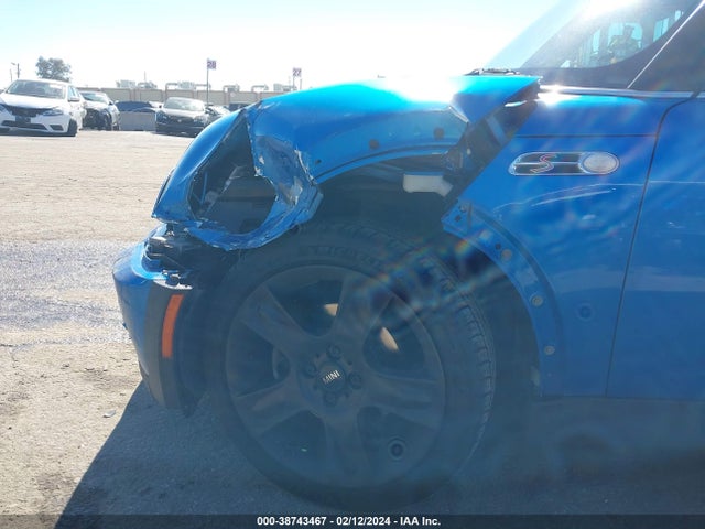 2007 MINI COOPER S WMWRH33537TL95094 Photo 5