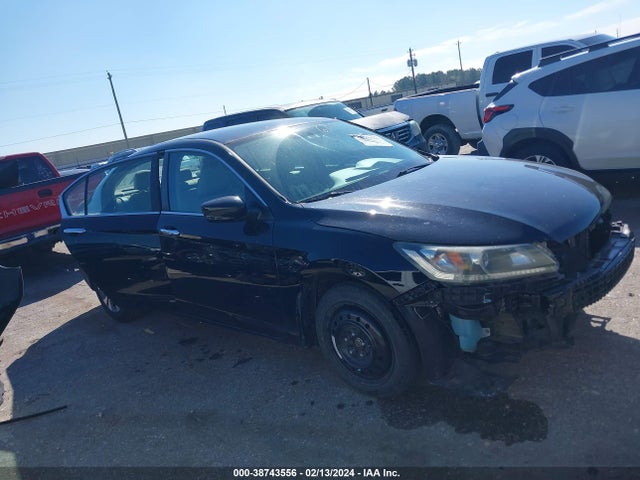 2014 1HGCR2F34EA185043 main image