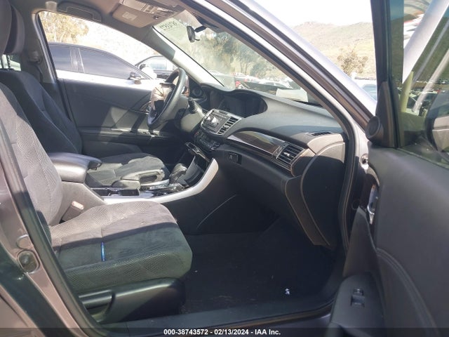 Honda ACCORD HYBRID 2017 JHMCR6F32HC005913 Image 5