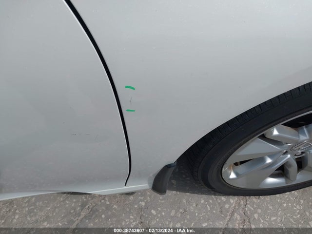 Honda ACCORD LX 2018 1HGCV1F1XJA125475 Image 15