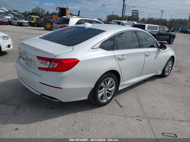 Honda ACCORD LX 2018 1HGCV1F1XJA125475 Image 4