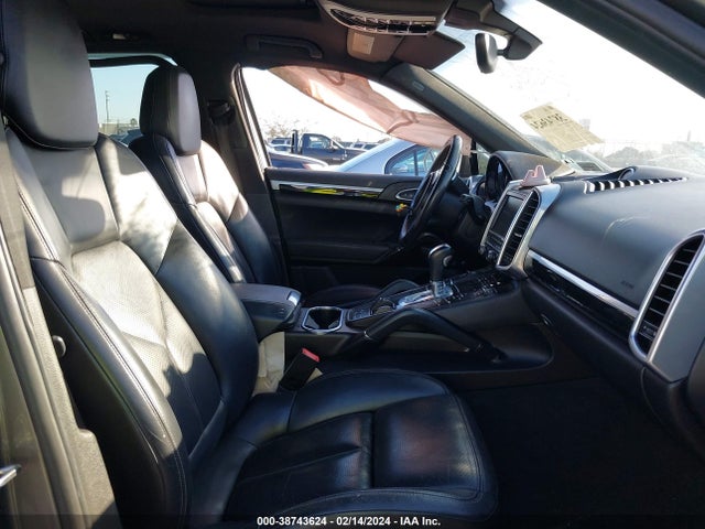 2013 PORSCHE CAYENNE WP1AA2A2XDLA03021 Photo 4