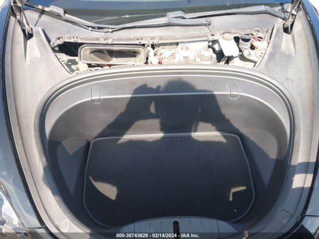 5YJ3E1EB7JF178800 Tesla Model 3 Long Range/performance