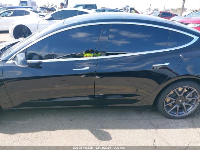 5YJ3E1EB7JF178800 Tesla Model 3 Long Range/performance