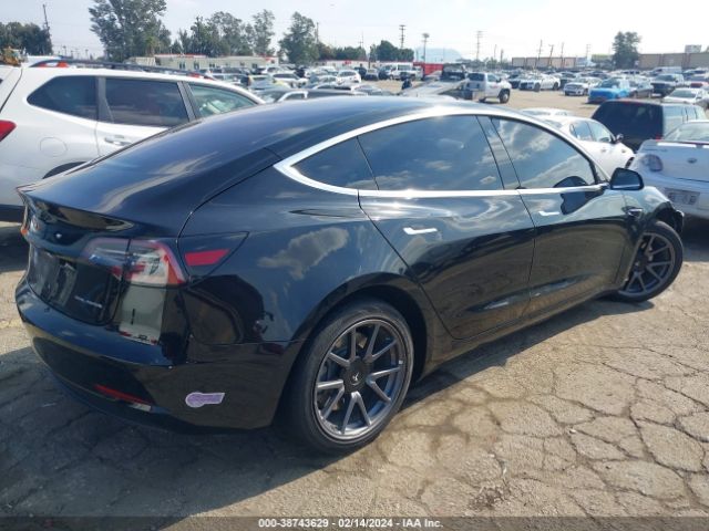 5YJ3E1EB7JF178800 Tesla Model 3 Long Range/performance