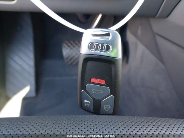 WAUENCF50JA063782 Audi A5 2.0t Premium