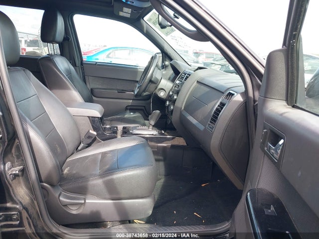 Продажа на аукционе авто 2011 Ford Escape Xlt, vin: 1FMCU9DG0BKB59911, номер лота: 38743658