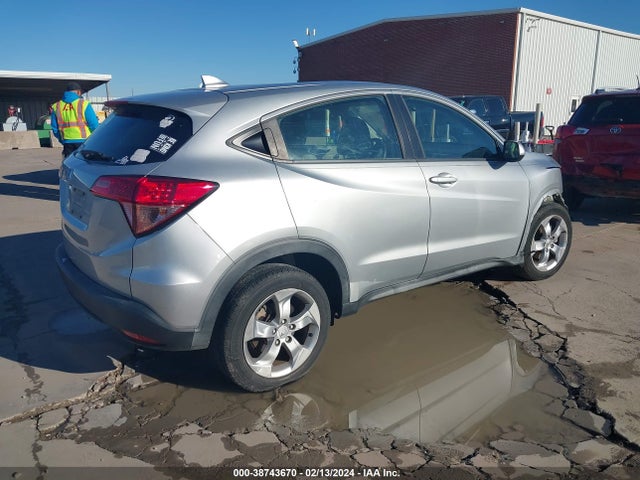 Honda HR-V LX 2016 3CZRU5H30GM708841 Image 4