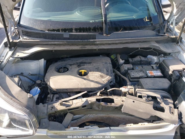 KIA SOUL + 2018 KNDJP3A53J7610883 Image 10