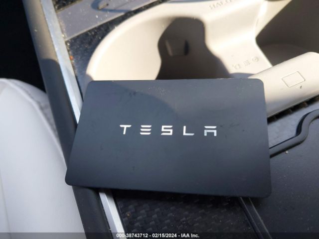 5YJ3E1EA0PF588936 Tesla Model 3 Rear-wheel Drive