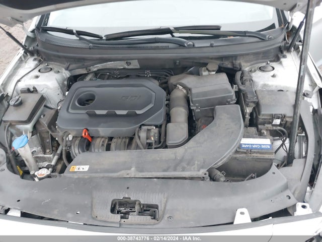 Hyundai Sonata Limited 2015 5NPE34AF3FH063659 Image 10