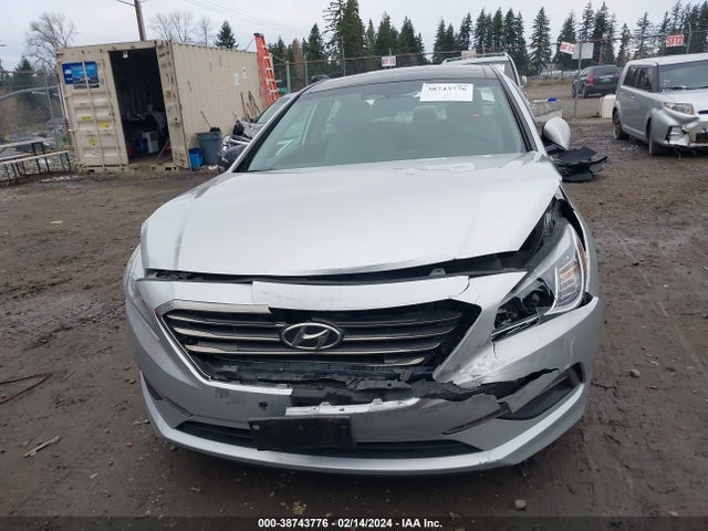 Hyundai Sonata Limited 2015 5NPE34AF3FH063659 Image 12