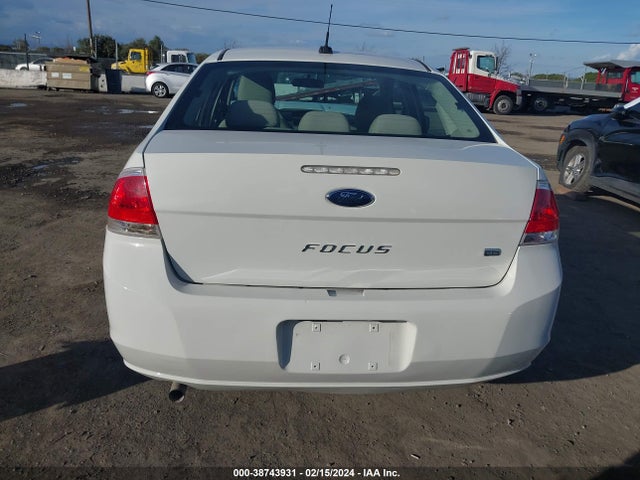 2010 FORD FOCUS SE VIN: 1FAHP3FN3AW103047