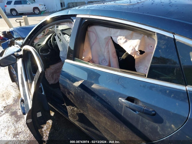 Chevrolet MALIBU LT 2019 1G1ZD5ST0KF146553 Image 13