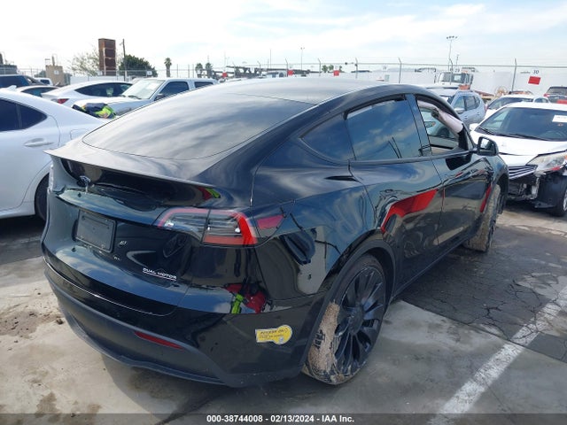 7SAYGDEF2NF409972 Tesla Model Y Performance Dual Motor All-wheel Drive