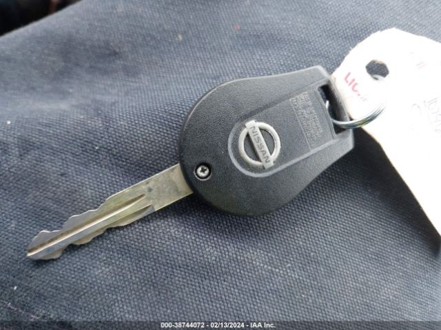 3N1CN7AP1EL807529 Nissan Versa 1.6 Sv