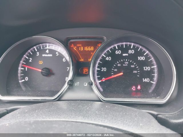 3N1CN7AP1EL807529 Nissan Versa 1.6 Sv