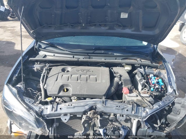Toyota COROLLA SE 2017 5YFBURHE6HP574959 Image 10