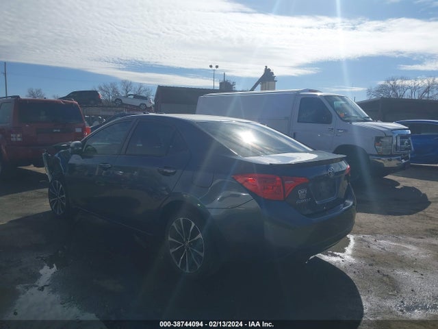 Toyota COROLLA SE 2017 5YFBURHE6HP574959 Image 3