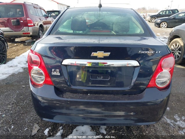 Chevrolet Sonic Lt Auto 2015 1G1JC5SG4F4146141 Image 16