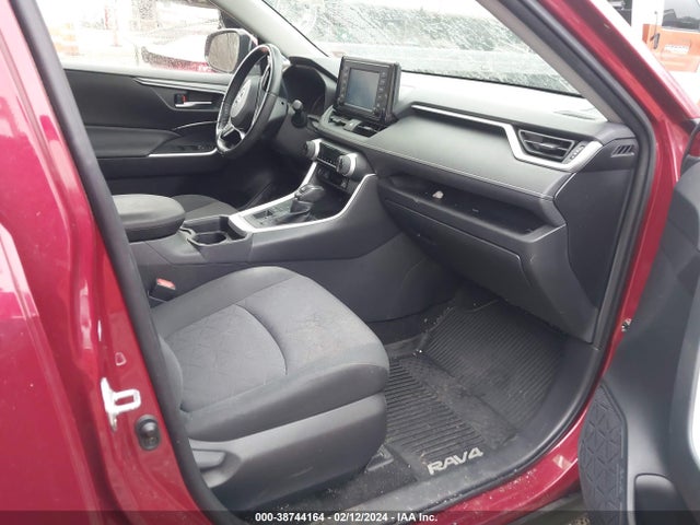 2019 Toyota Rav4 Xle მანქანა იყიდება აუქციონზე, vin: JTMP1RFV2KD037291, აუქციონის ნომერი: 38744164