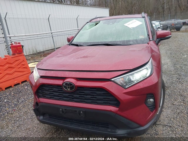 2019 Toyota Rav4 Xle მანქანა იყიდება აუქციონზე, vin: JTMP1RFV2KD037291, აუქციონის ნომერი: 38744164