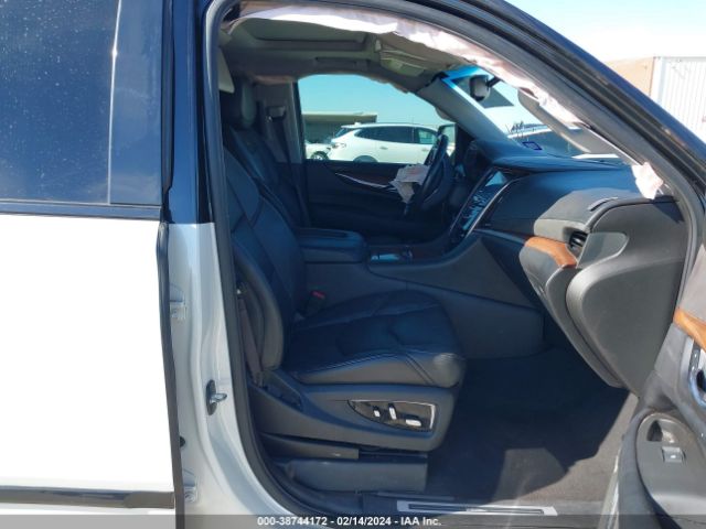 1GYS3CKJ0GR342944 Cadillac Escalade Premium Collection