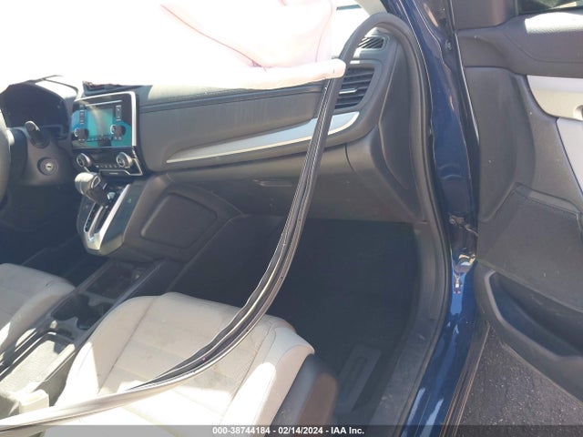 Honda CR-V LX 2017 7FARW5H3XHE009453 Image 5
