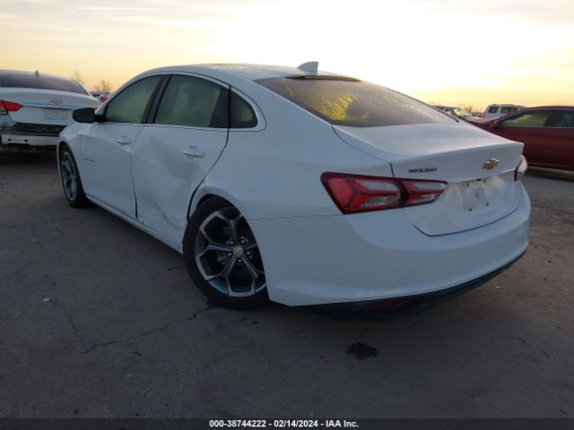 2020 CHEVROLET MALIBU 1G1ZD5ST2LF121736 Photo 2