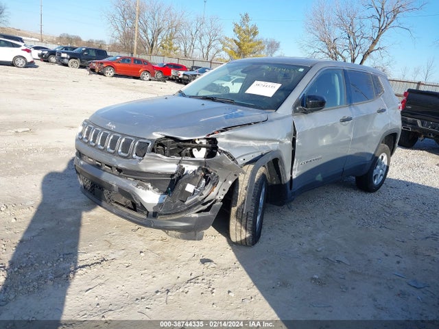 Jeep Compass Sport 4x4 2022 3C4NJDAB6NT221090 Image 2