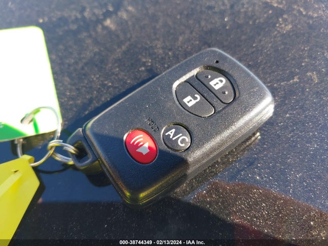 Toyota Prius Four 2014 JTDKN3DU0E1735622 Image 11