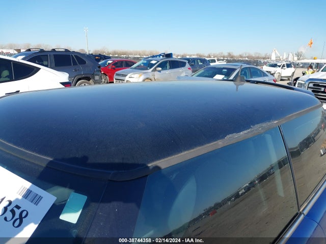 2008 MINI COOPER S VIN: WMWMF73568TV36264