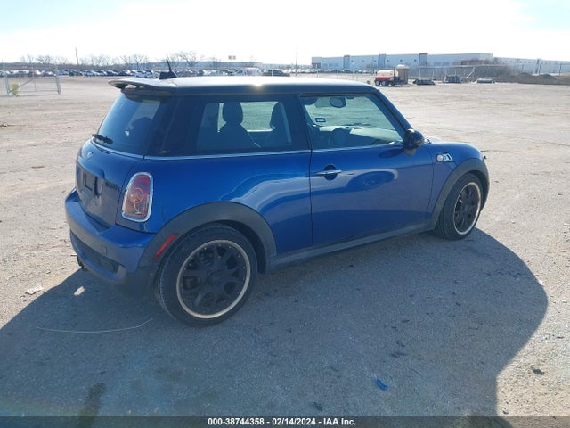 2008 MINI COOPER S WMWMF73568TV36264 Photo 3