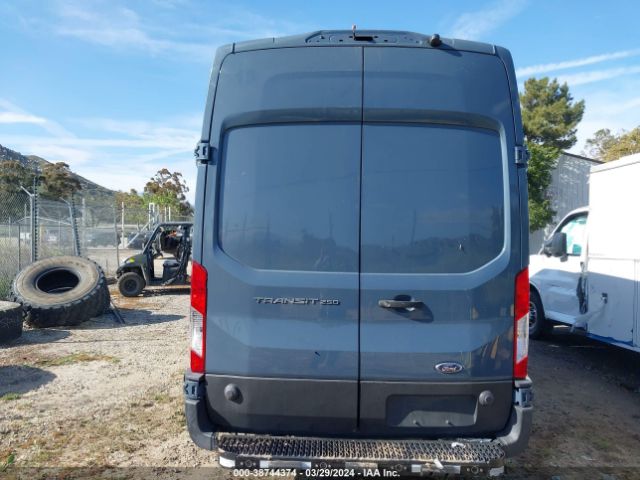 1FTBR3X83LKA48256 Ford Transit-250 Cargo Van