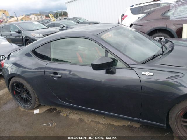 JF1ZNAA12F9705091 Scion FR-S