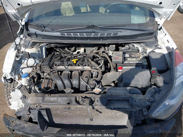 2013 HYUNDAI ELANTRA GLS VIN: 5NPDH4AE8DH422540