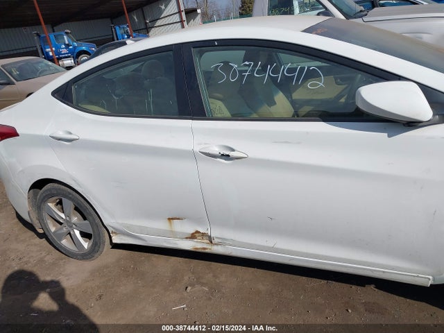 2013 HYUNDAI ELANTRA GLS VIN: 5NPDH4AE8DH422540