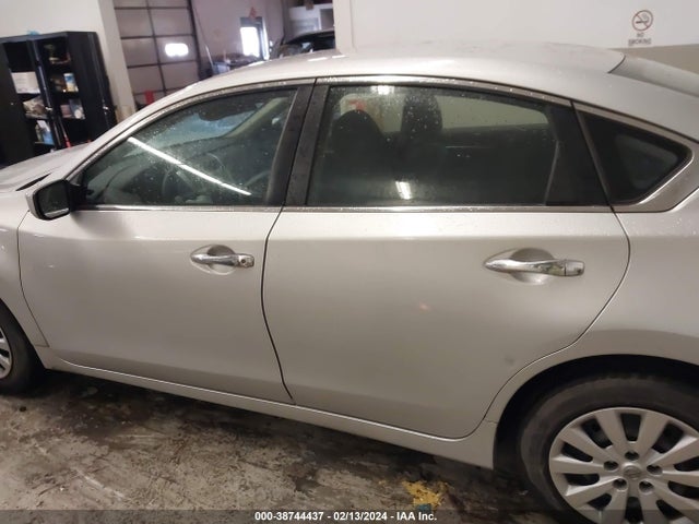 2015 NISSAN ALTIMA 2.5 S VIN: 1N4AL3AP7FC142321