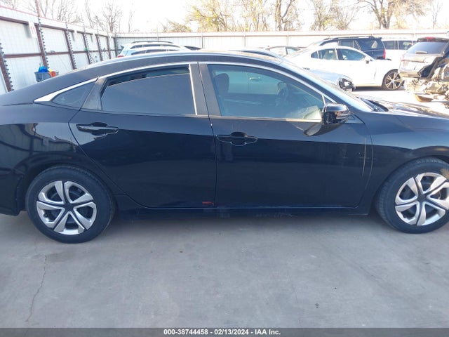 2016 HONDA CIVIC LX VIN: 19XFC2F52GE013382