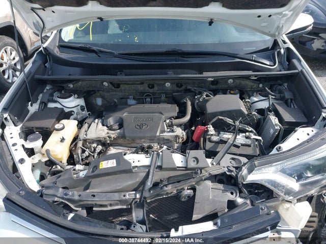 Toyota Rav4 Xle 2018 JTMRFREV7JJ228555 Image 10