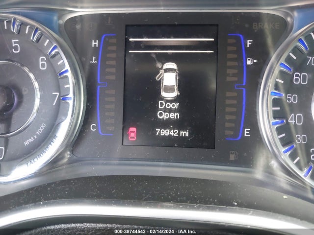 Chrysler 200 Limited 2015 1C3CCCAB8FN652614 Image 7