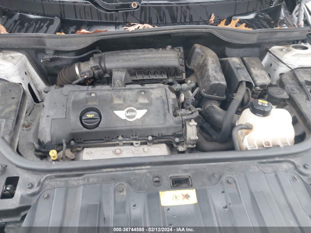 2014 MINI COUNTRYMAN WMWZB3C58EWR40221 Photo 9