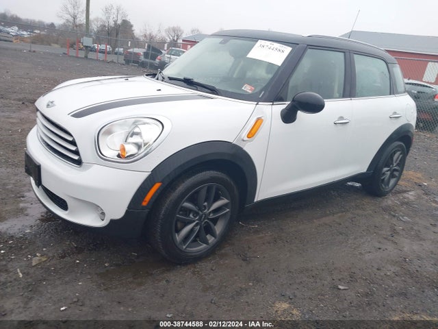 2014 MINI COUNTRYMAN WMWZB3C58EWR40221 Photo 1