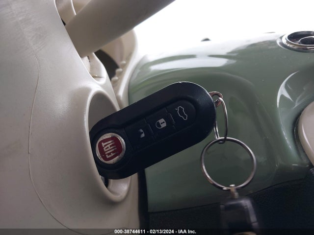 2013 FIAT 500C 3C3CFFDR9DT522954 Photo 10