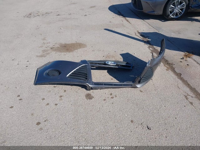 1FADP3F24EL275924 Ford FOCUS SE